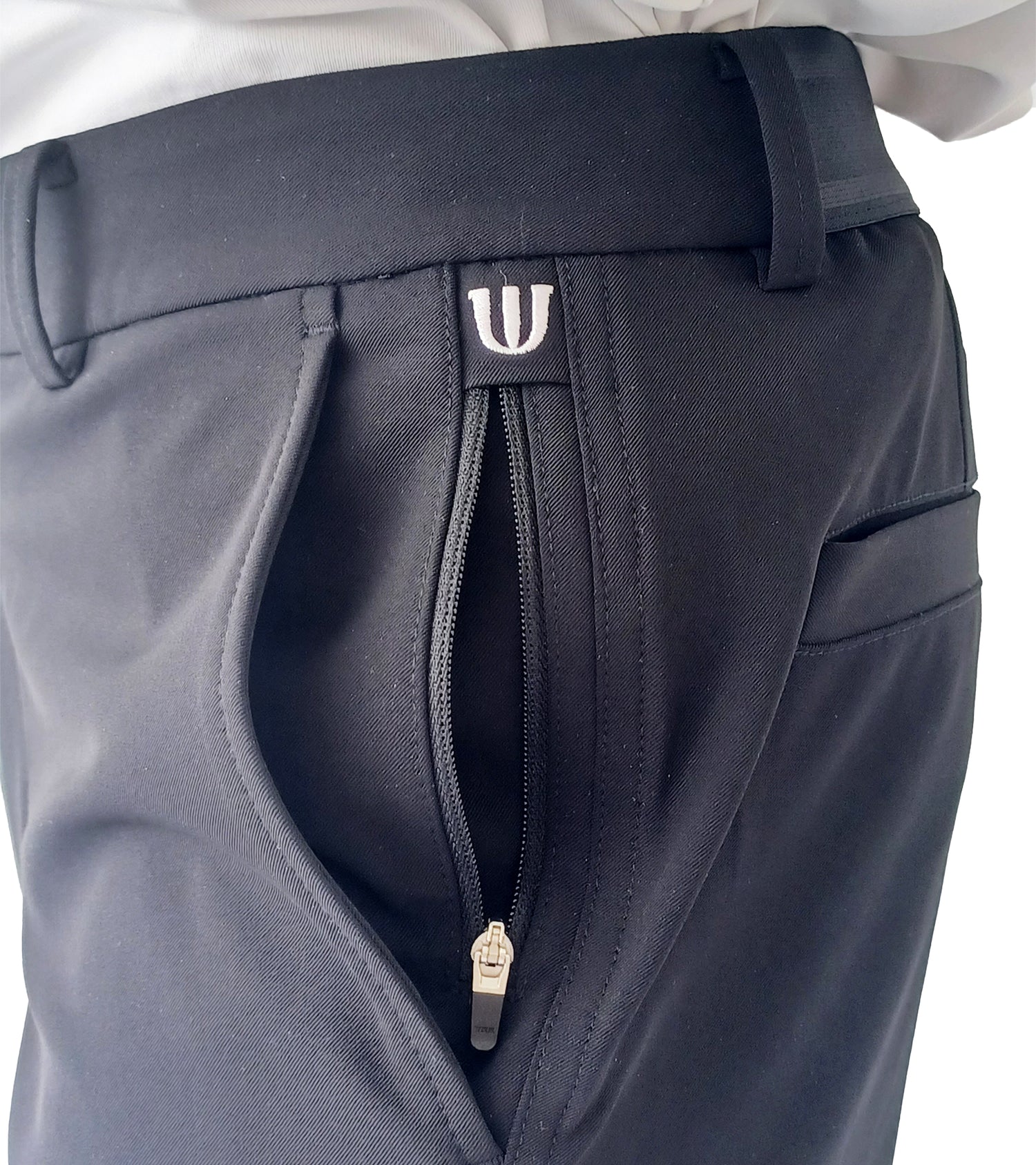 バックブランディングメンズパンツ