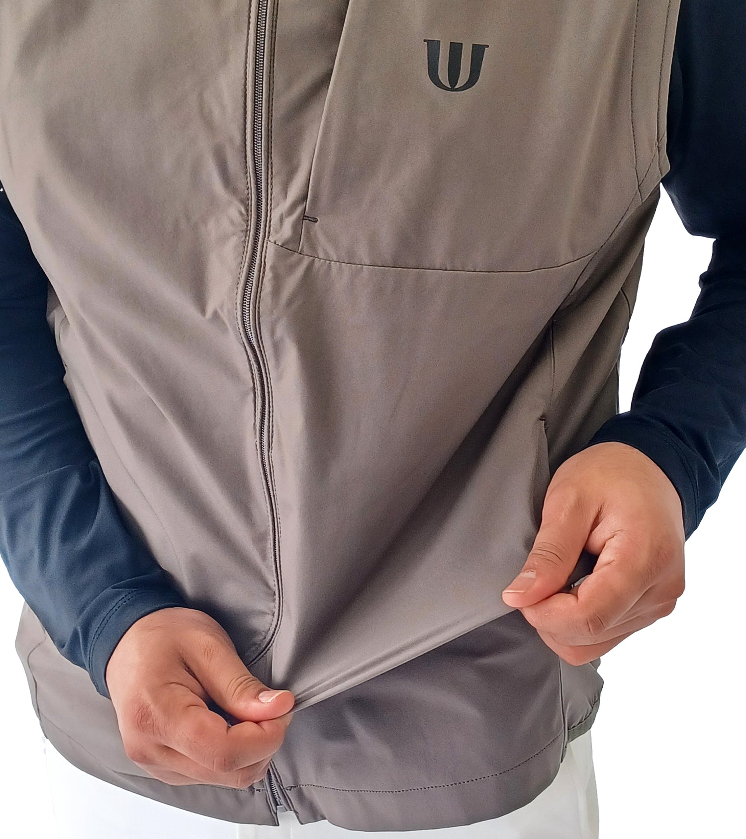 メンズウィンドブレーカーベスト