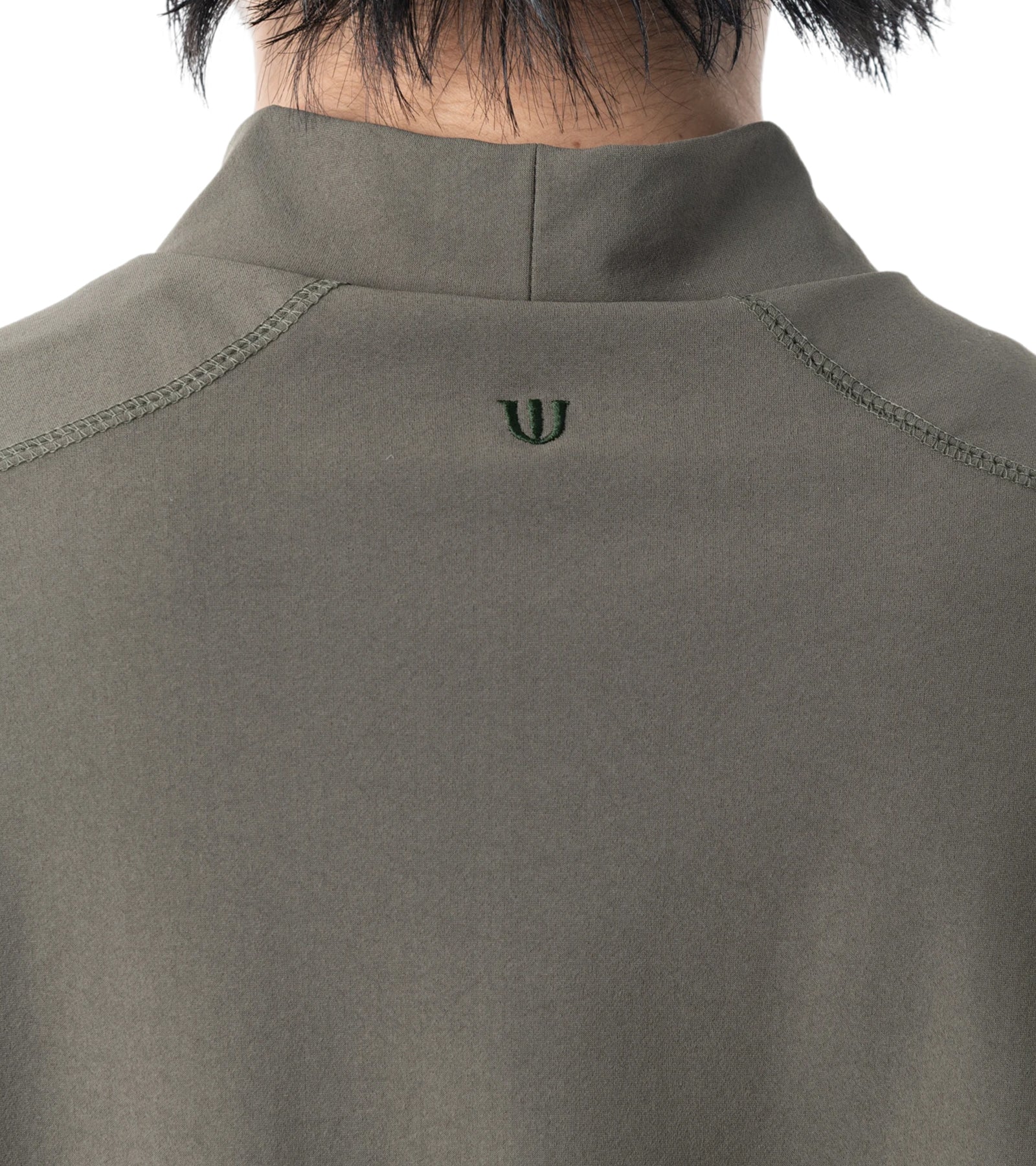 メンズアーモシルエット長袖モックネック