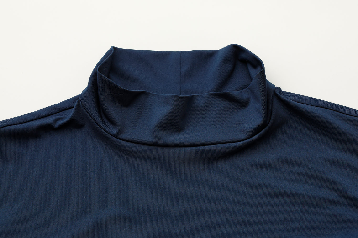 アシンメトリーメンズ長袖モックネック(700Q4400)