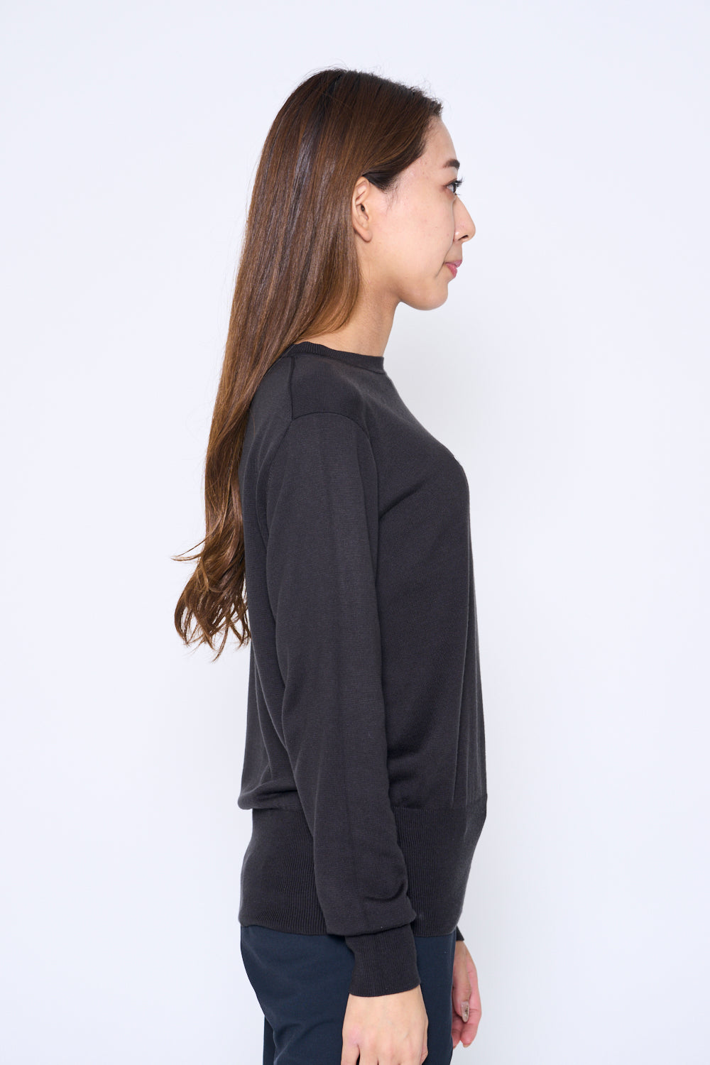 Intarsia long sleeve logo knit (701H6224)