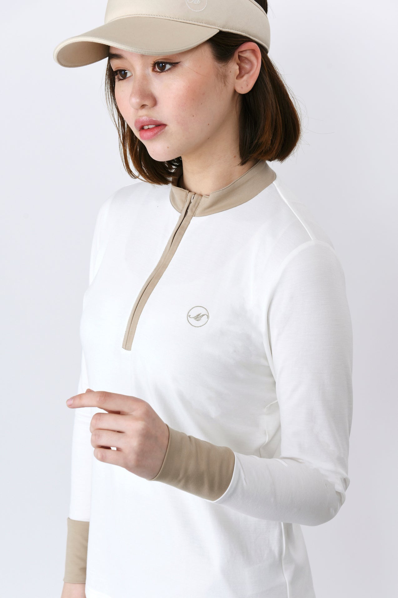 롱슬리브 하이텐션 하프집 풀오버(701J1002)