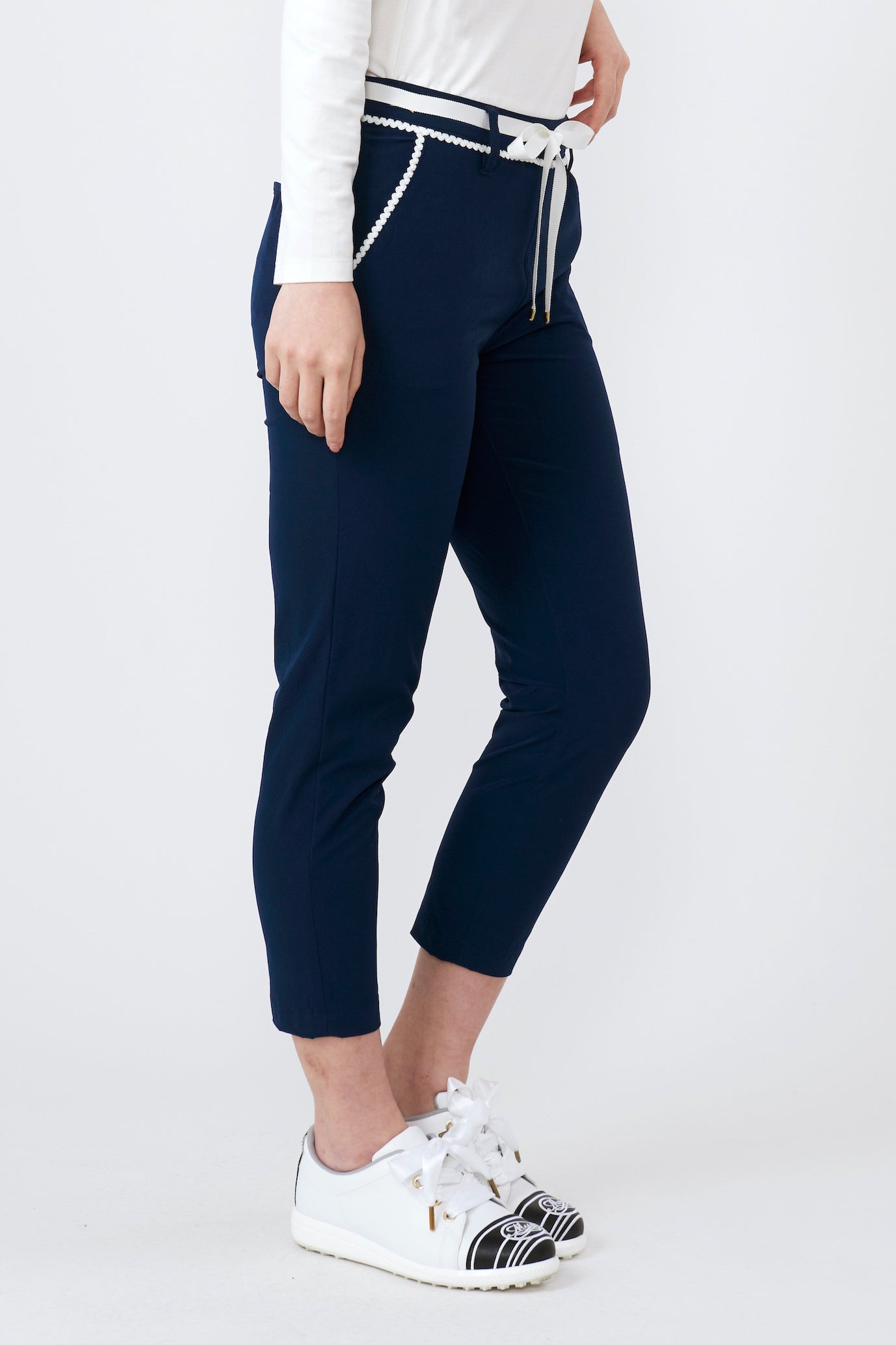 修身細部修身褲 (701J1512)