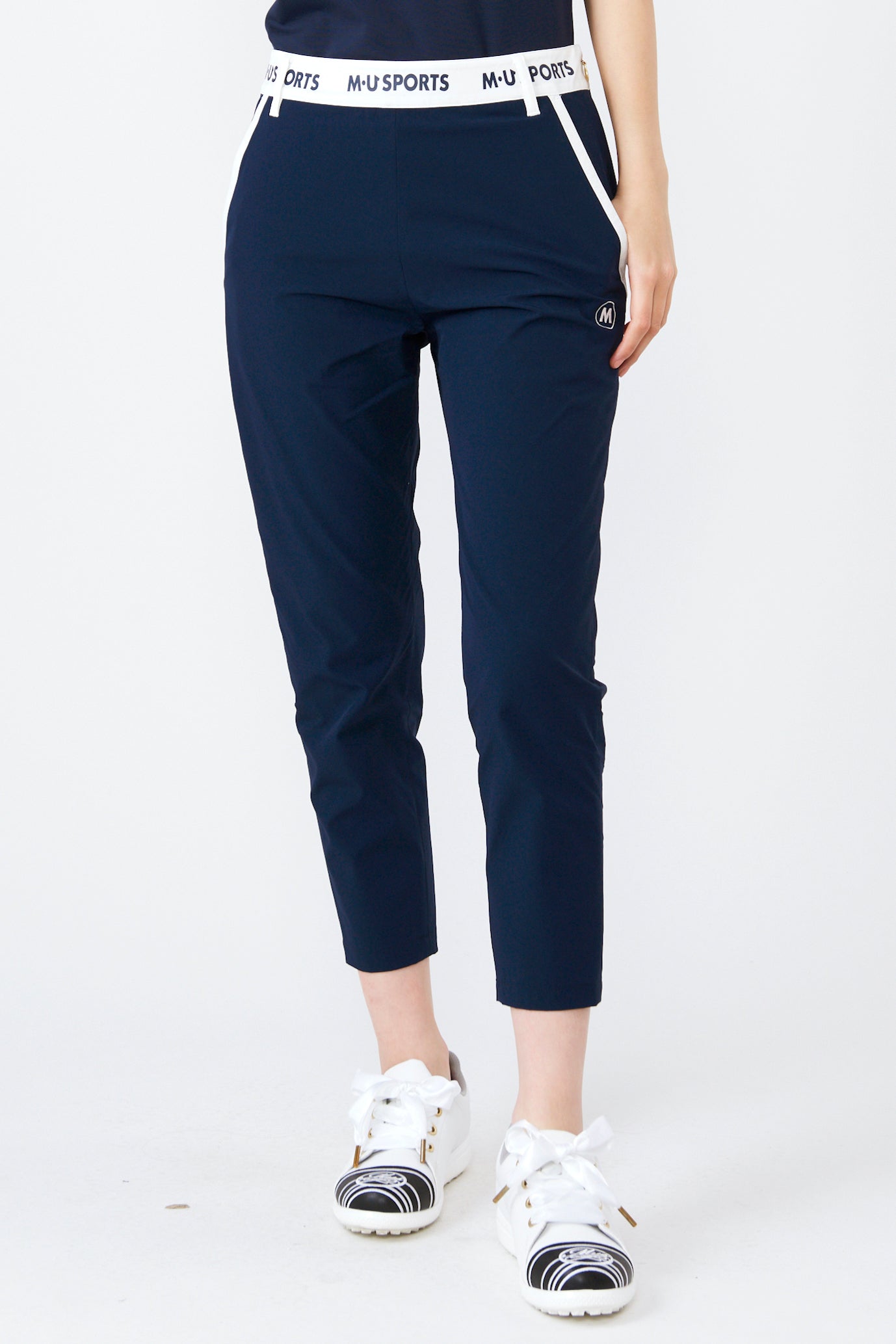 ハイテンションウエストロゴ入りスリムフィットパンツ(801J2552)