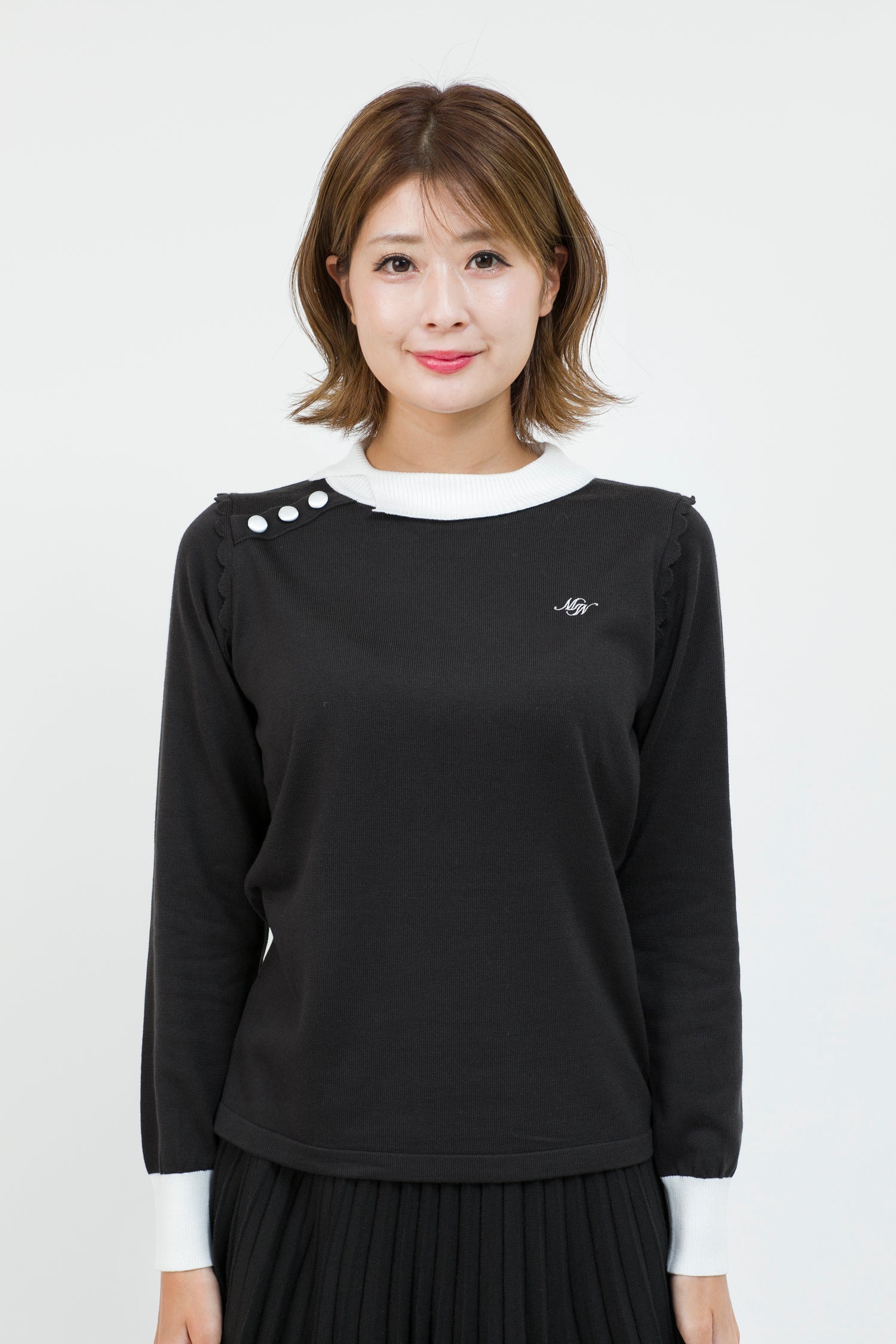 변형 칼라 긴팔 니트(701H8220K)