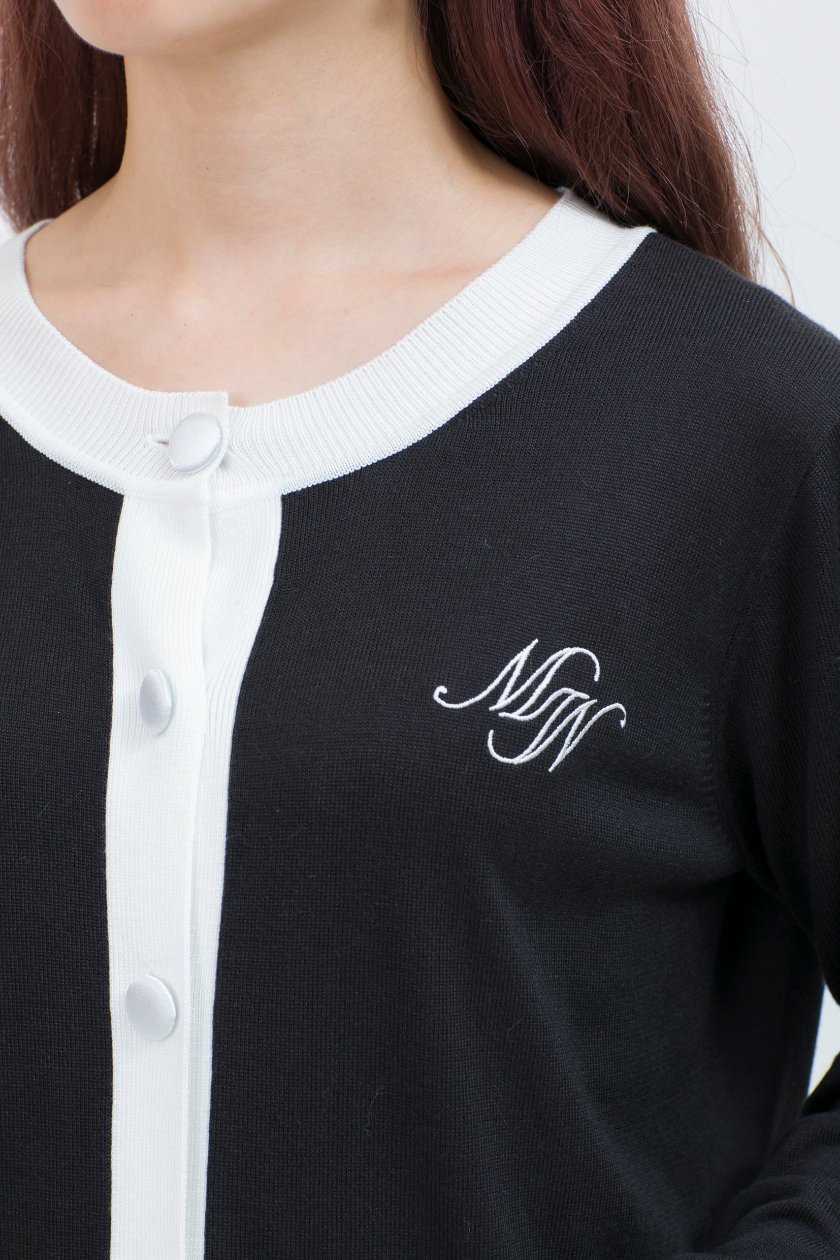 Bicolor long sleeve knit cardigan (701H8212K)