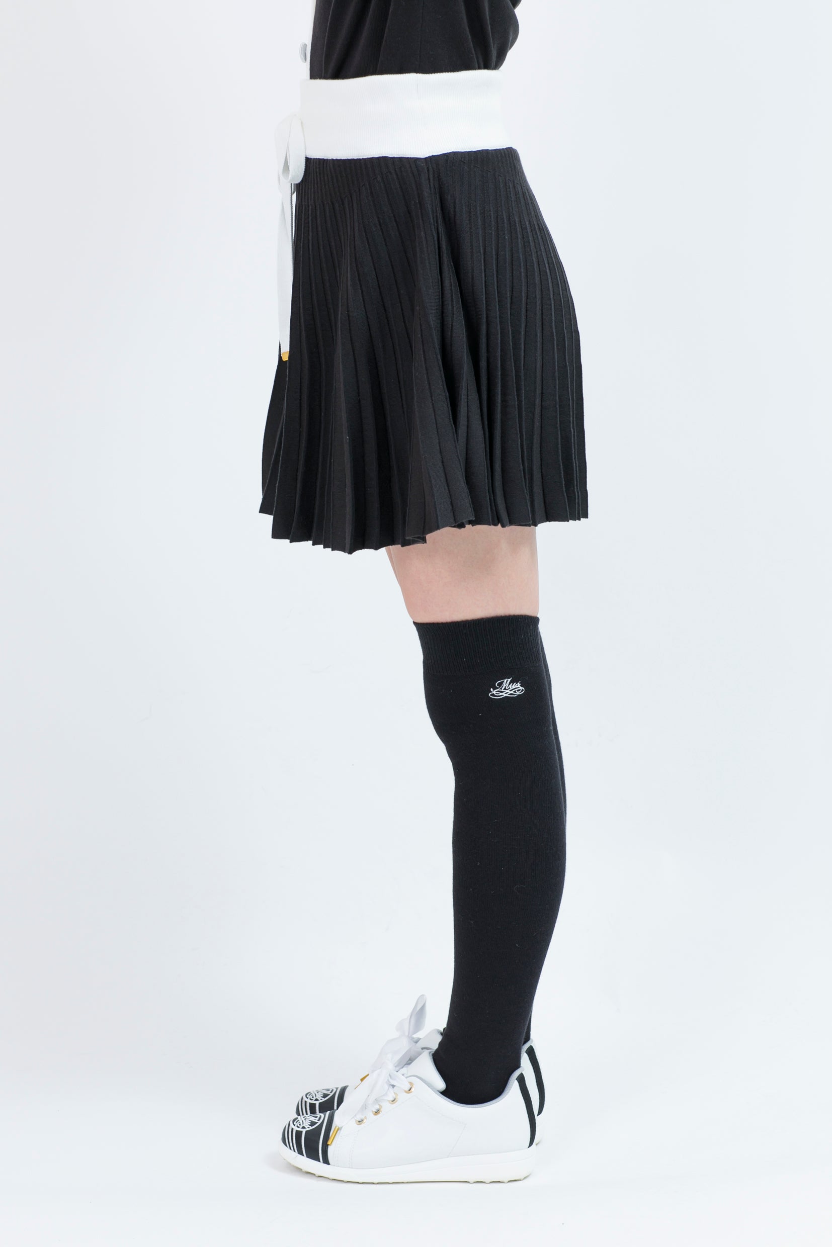 Pleated knit skirt (701H8516K)