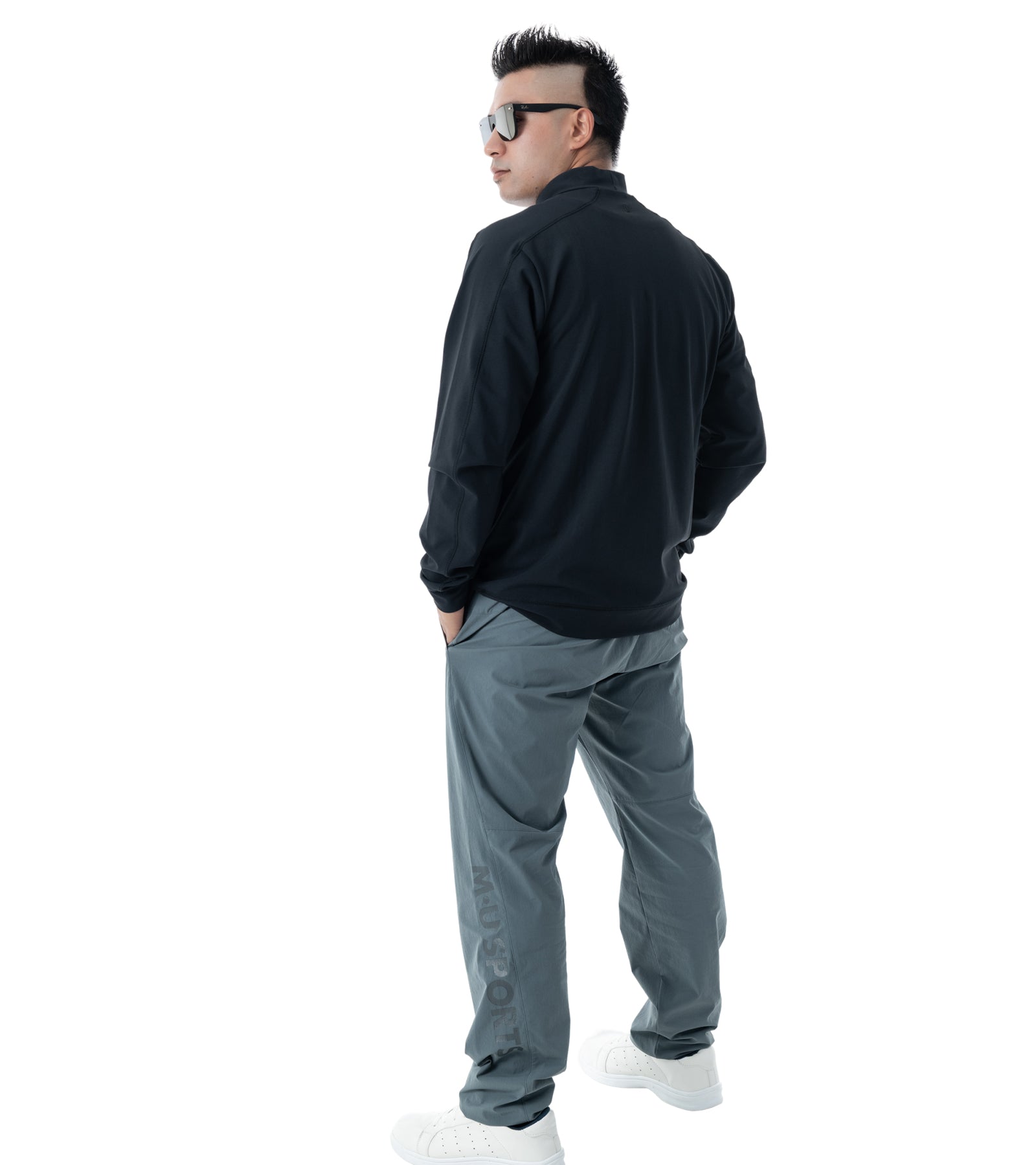 メンズアーモシルエット長袖モックネック