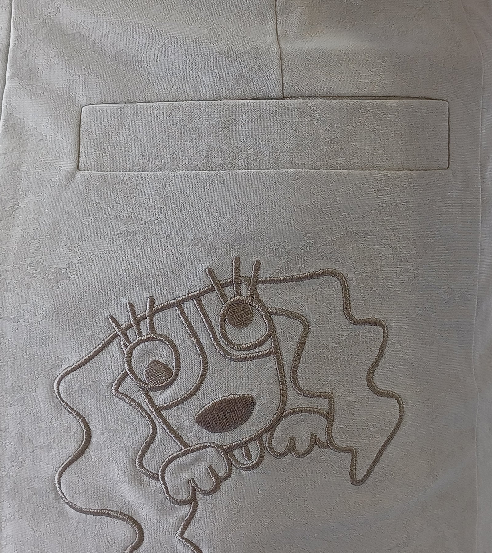 スタイリッシュカモフラ柄スカート