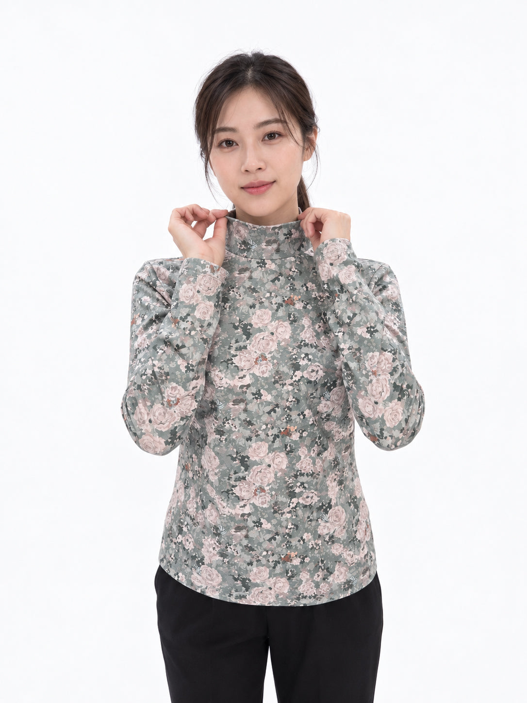 花柄モックネックTシャツ