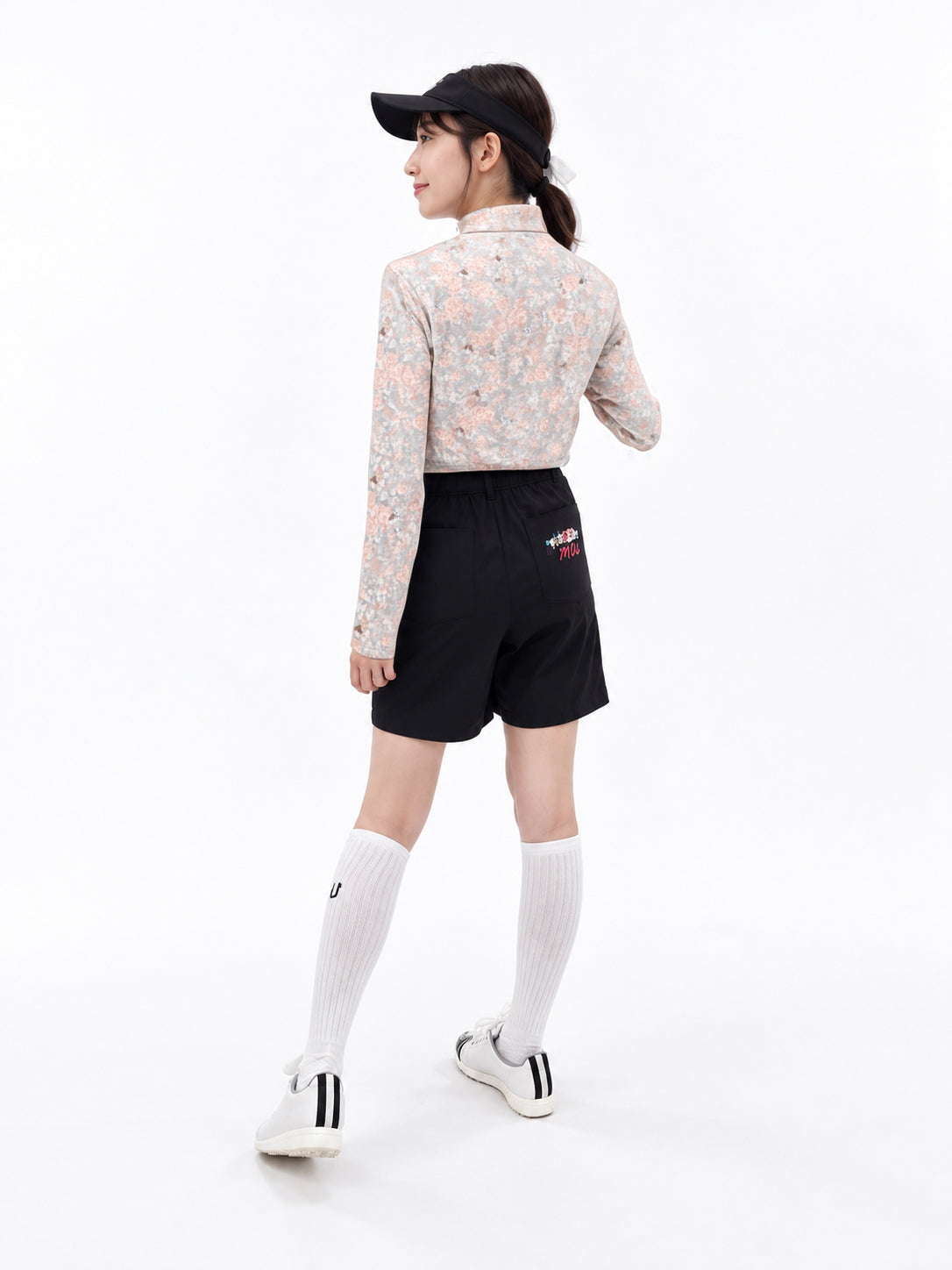 花柄モックネックTシャツ