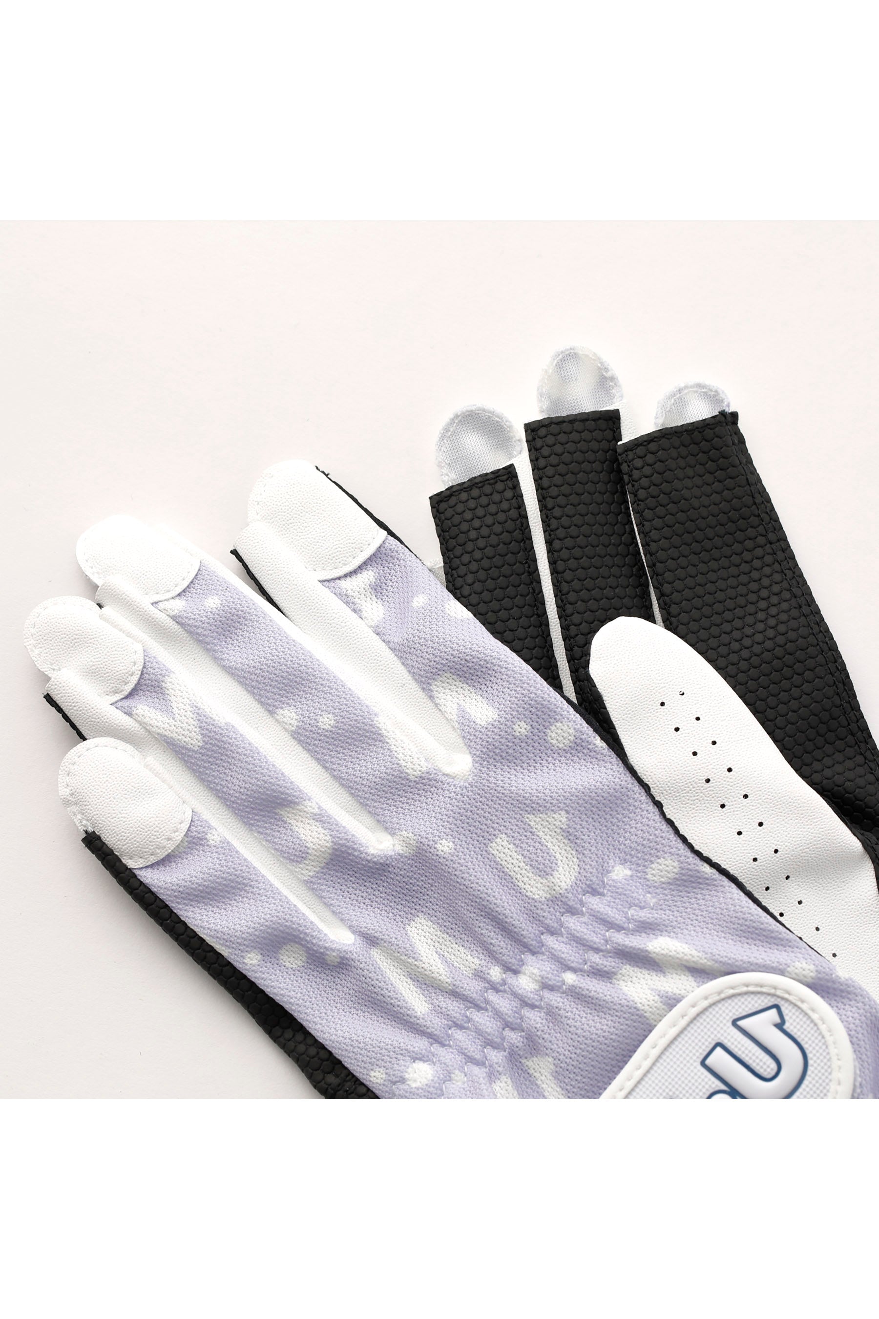 Monogram all-over logo two-handed gloves without fingertips (703Q1804)