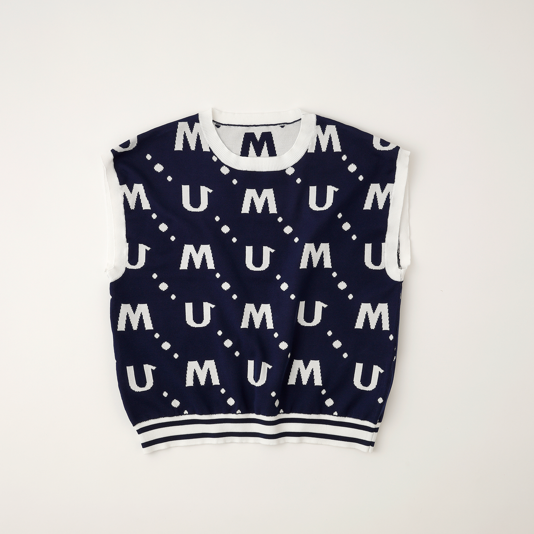 French sleeve monogram logo vest (801Q3300)