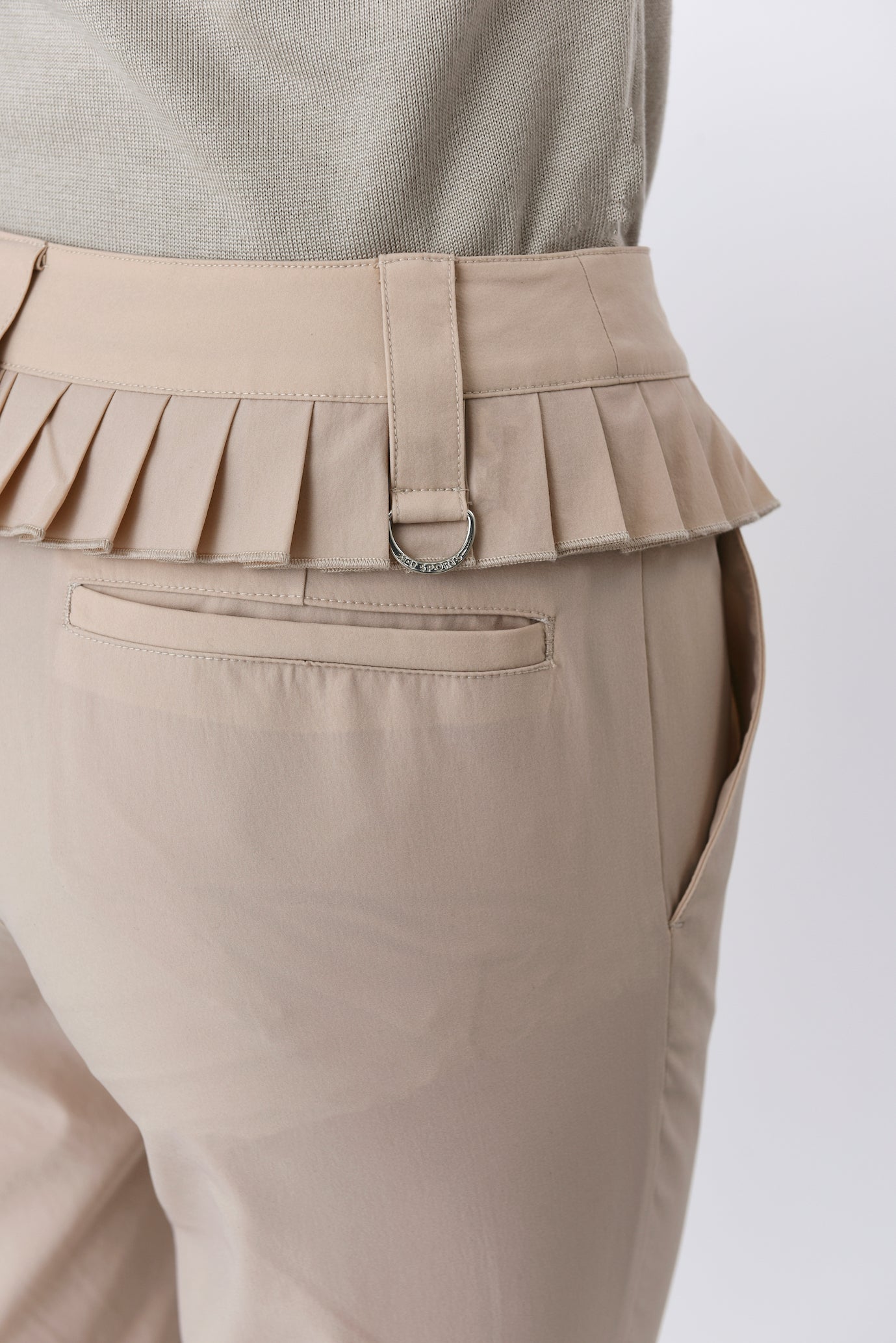 Pleated detail pants (701J1502)