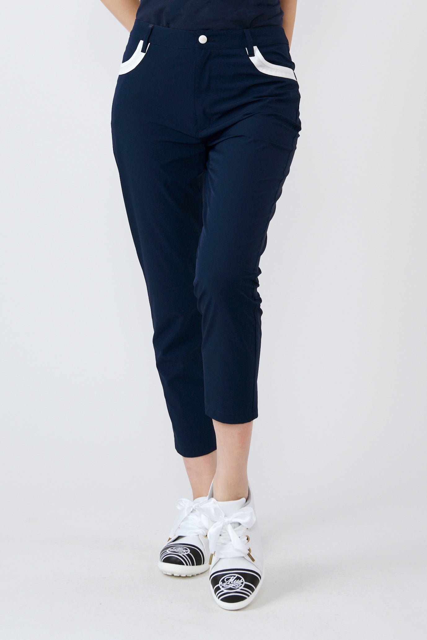 線條細部修身褲 (701J2510)