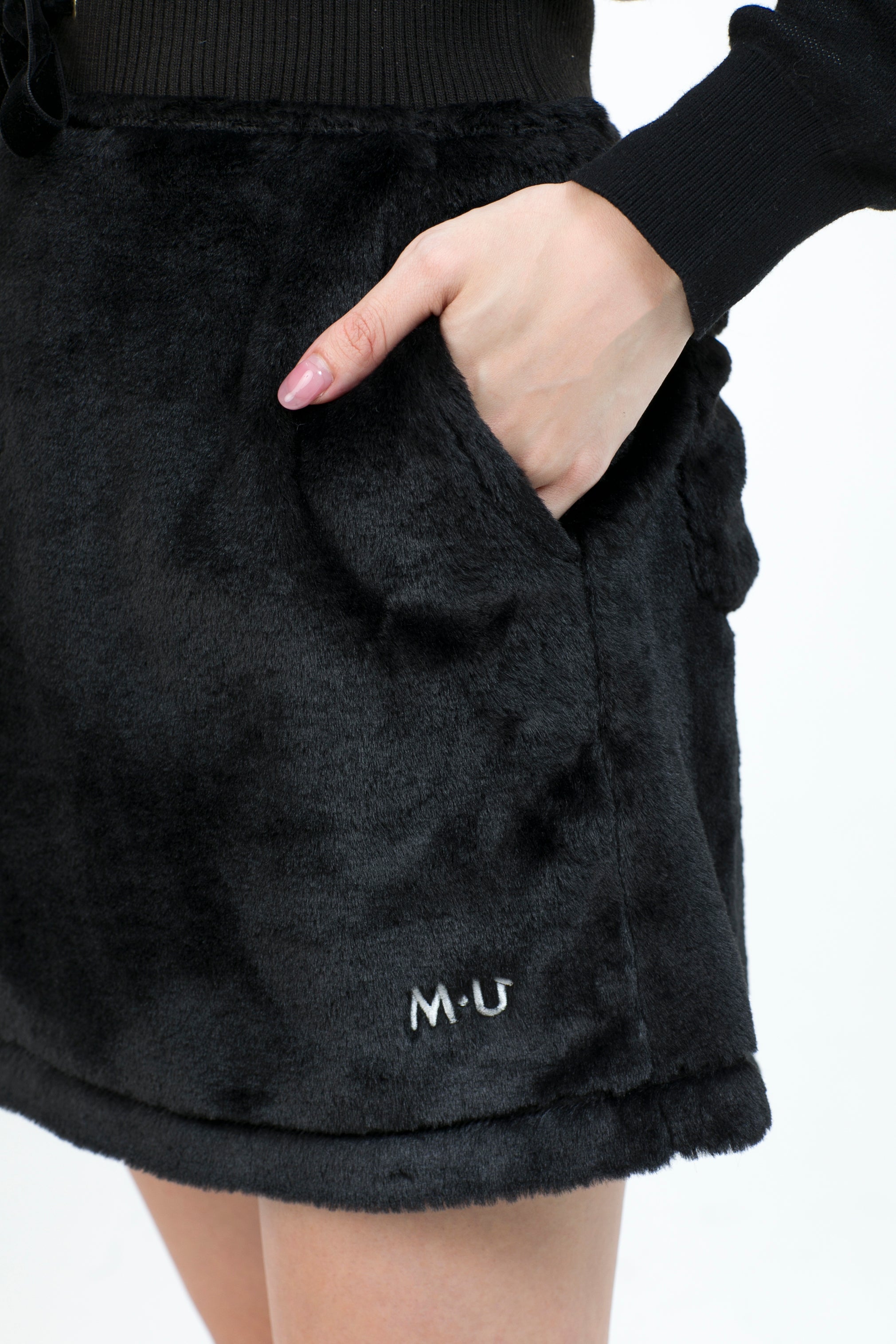 Boa skirt (801H8554)