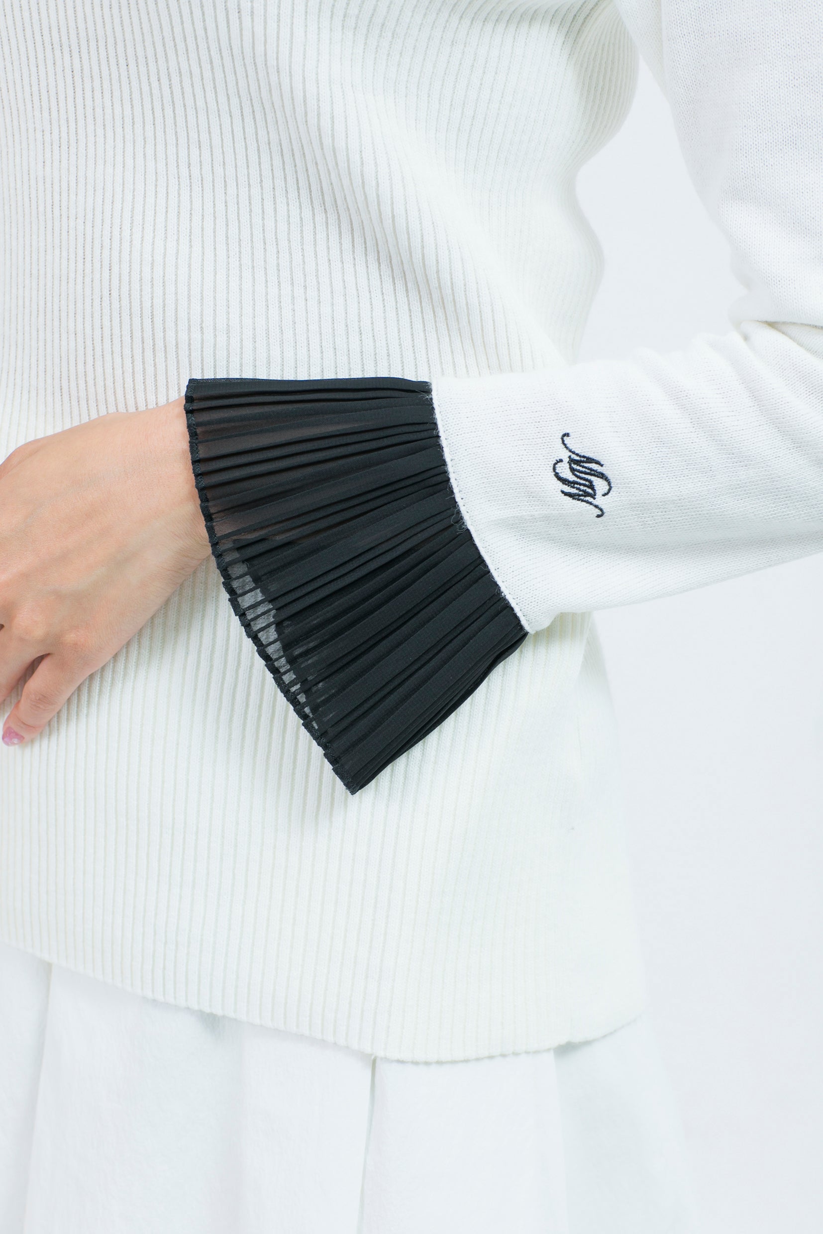 Pleated cuffs long sleeve turtle rib knit (701H8226)